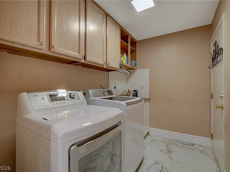 7613 Hackensack Ct — Photo 41
