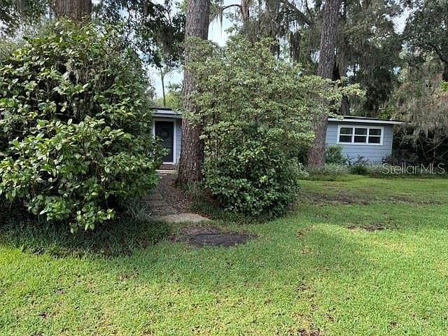 1st image of 1807 SW 36TH PLACE