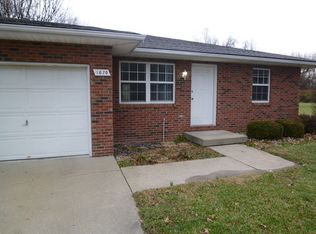 1646 Country Walk Ct, Terre Haute, IN 47803