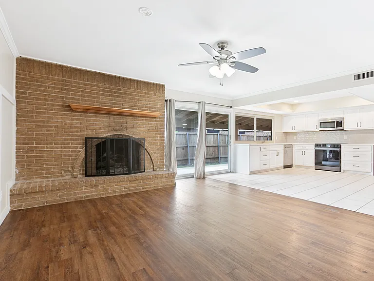3401 High Plateau Dr — Photo 6