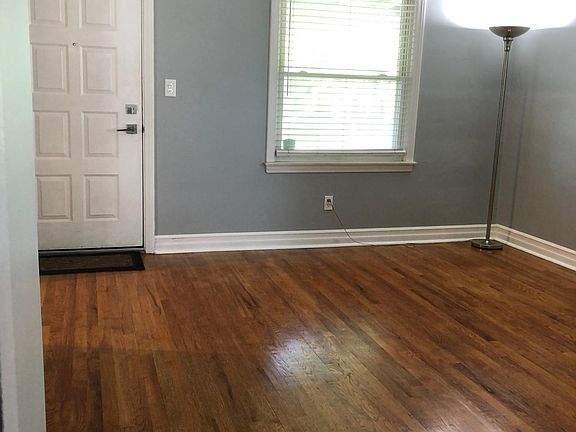 Dining/Front room