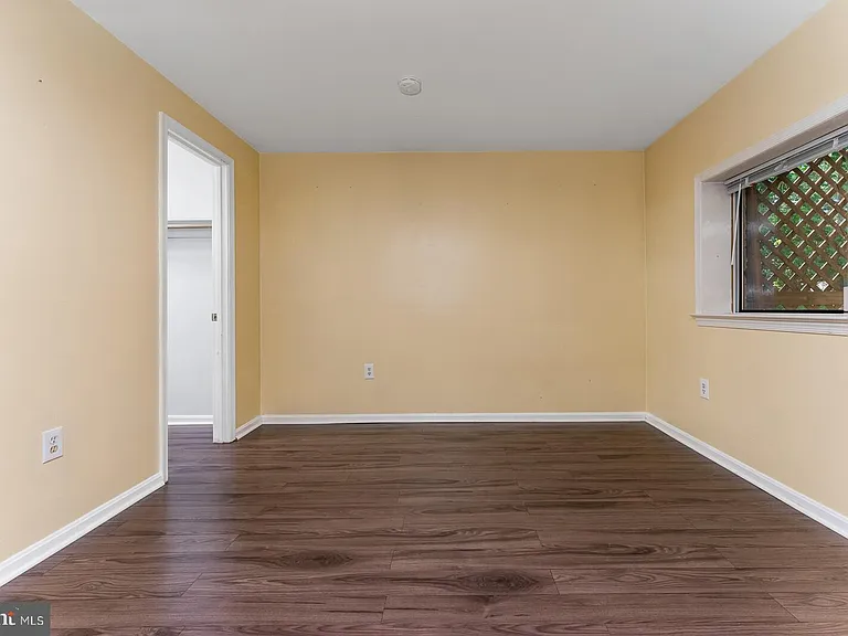 8415 Hollis Ln — Photo 21