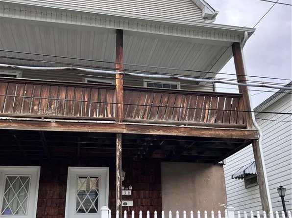 36 Arch St, Glen Lyon, PA 18617