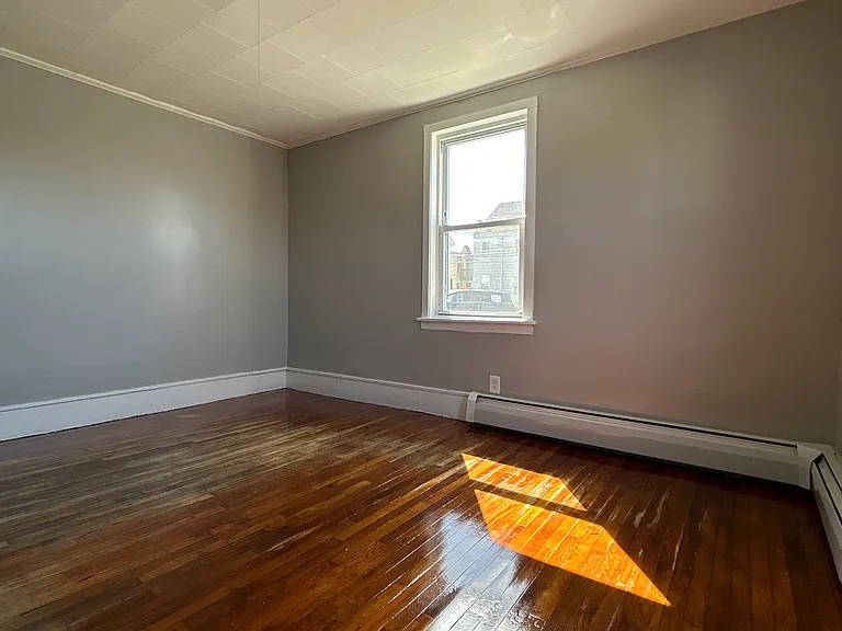 38 Prince Ave #E — Photo 27