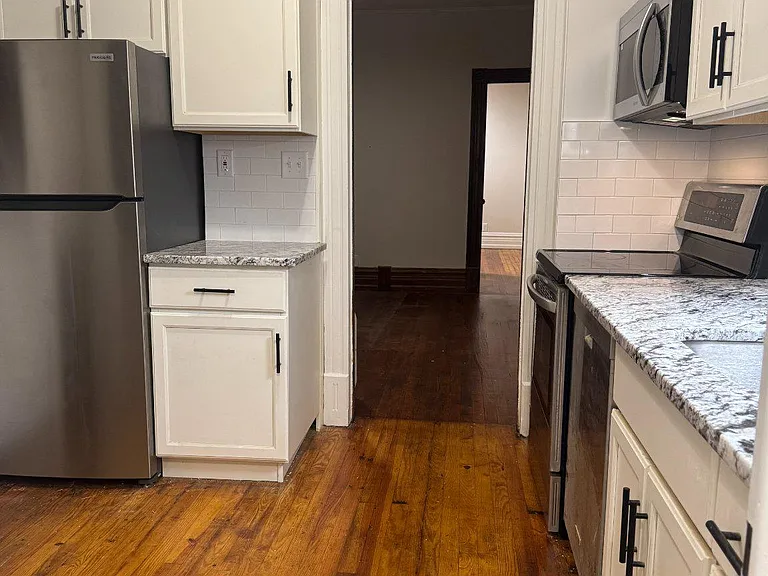 45 E Locust St #1 — Photo 3