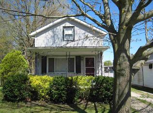 206 N Jackson St, Clinton, MI 49236