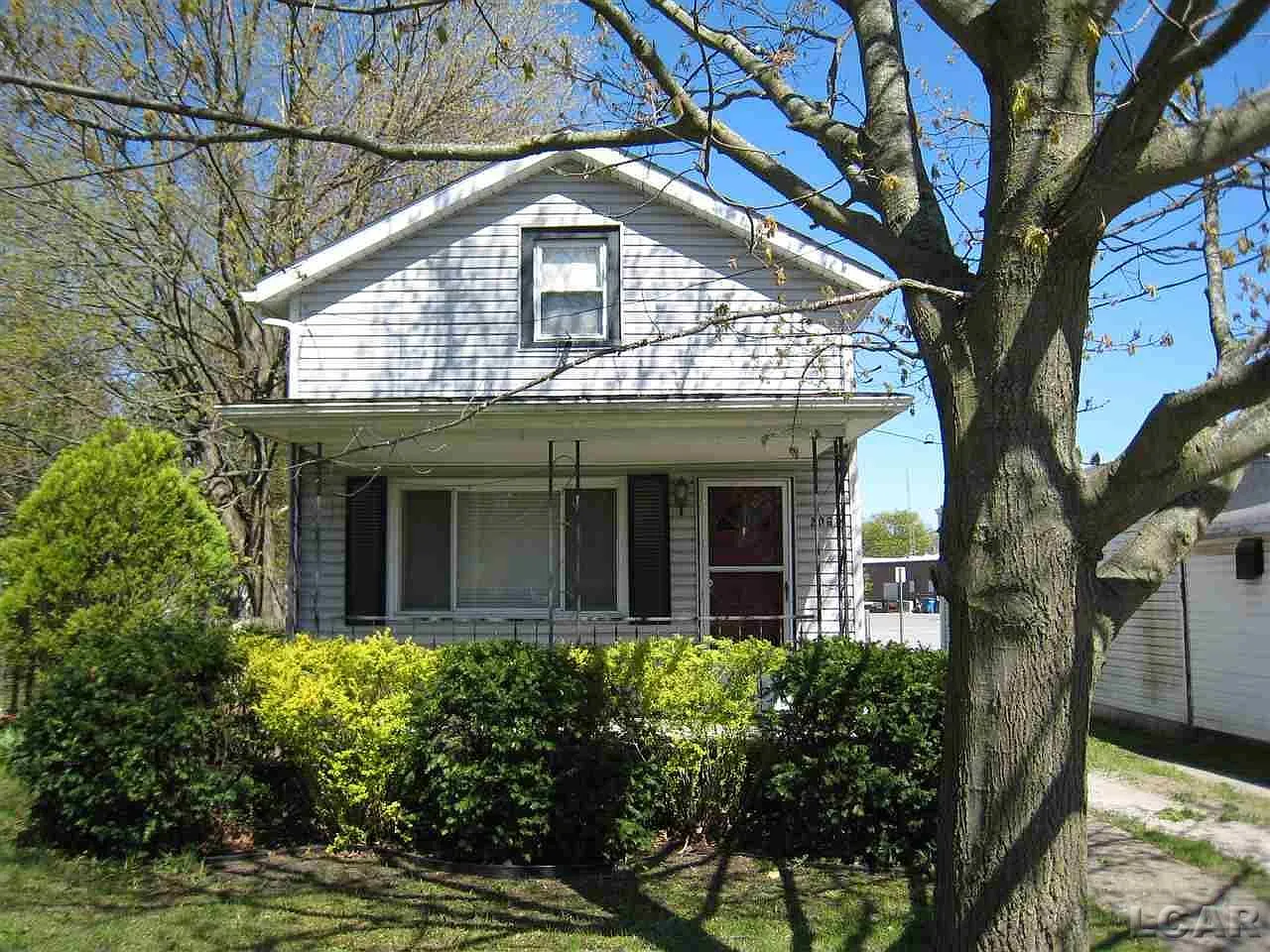 206 N Jackson St photo 1