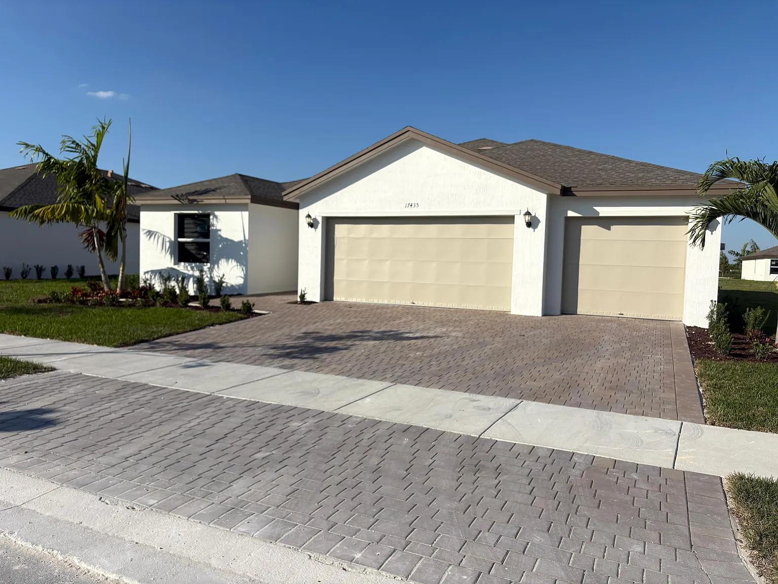5 bed, 10573 sqft, $4,500 — Photo 4