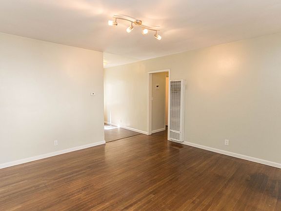 3rd image of 524 E Hazel St APT 2