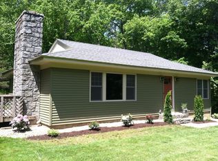 218 S River Rd, Tolland, CT 06084