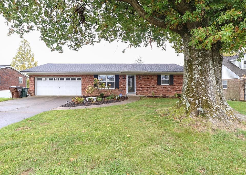1st image of 3748 Lisa Ln