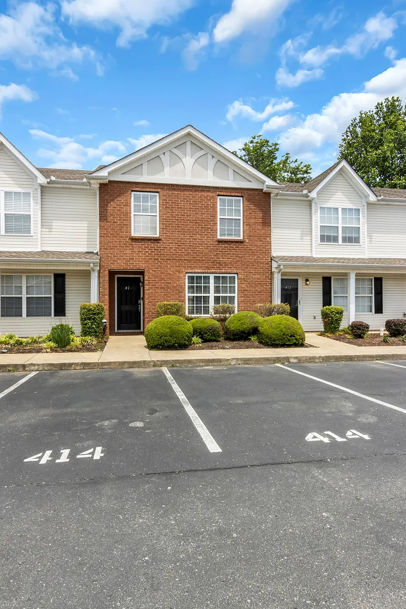 Building Photo - 414 Arapaho Dr