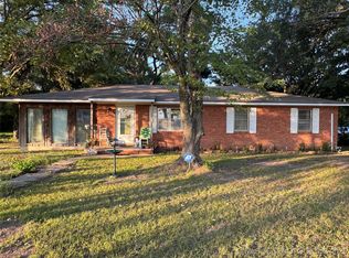 1411 W Dairy Ln, Atoka, OK 74525