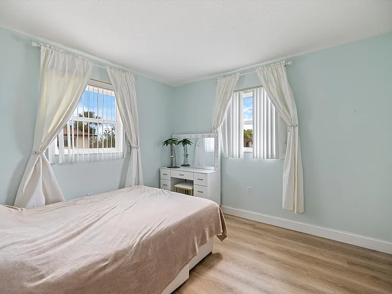 400 Base Ave E #226 — Photo 14