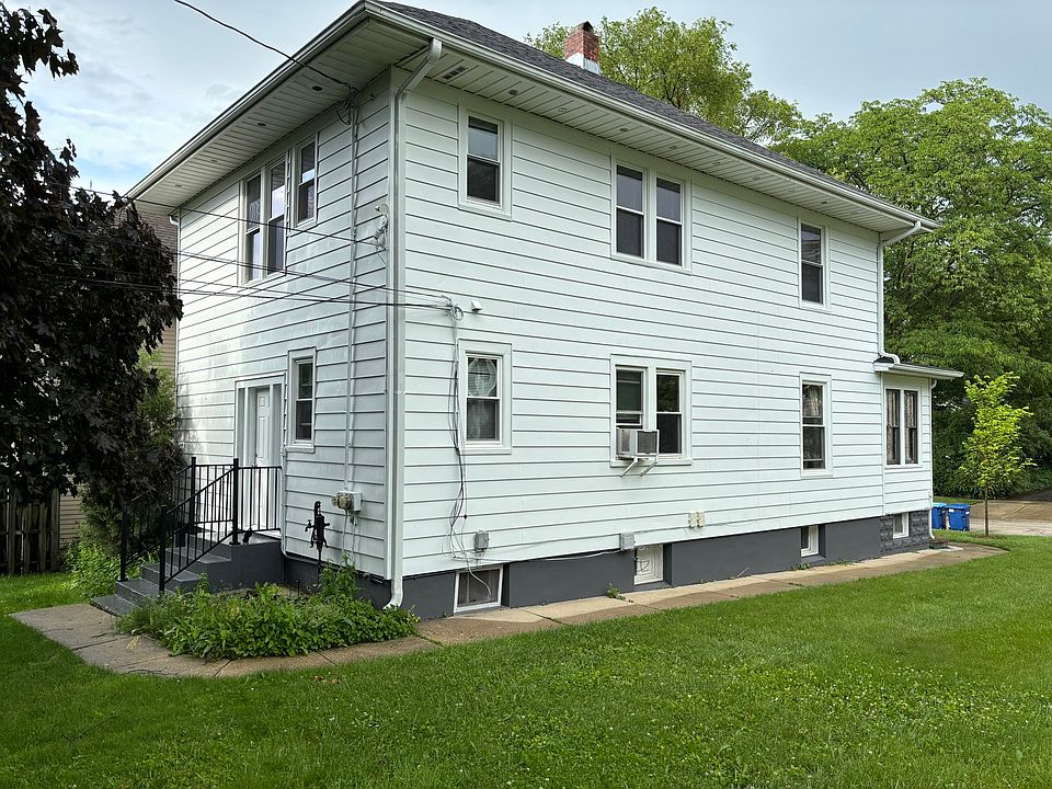 Building Photo 3