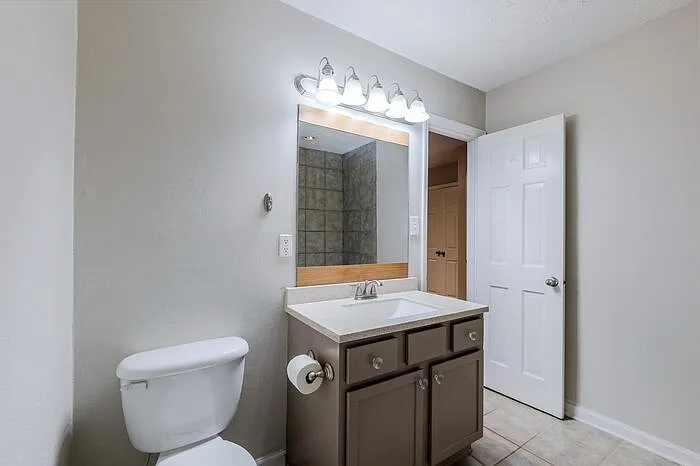 255 Winding River Dr #J — Photo 19