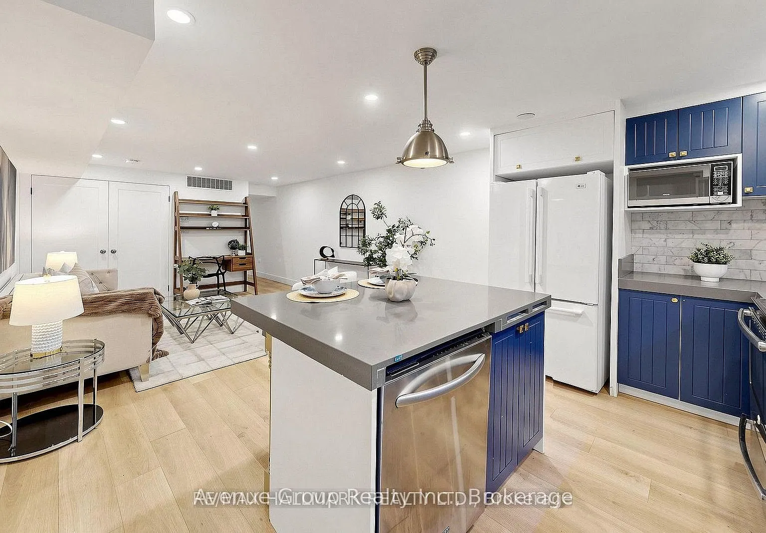 1 bed, $2,200 — Photo 4