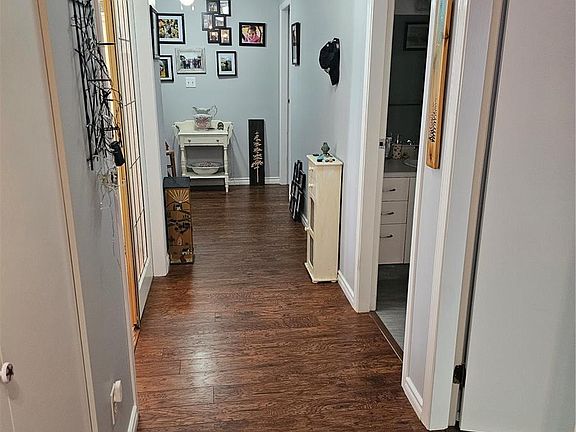 4th image of 639 Kildew Rd #12