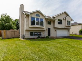 1305 Vintage Dr, Joliet, IL