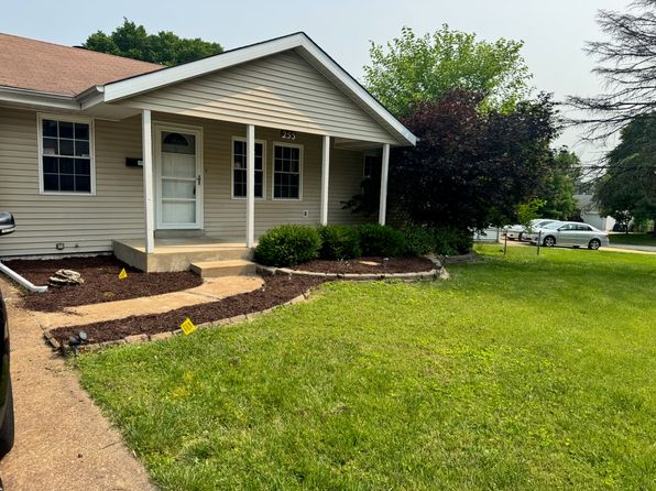 255 Saint Nicholas Ln