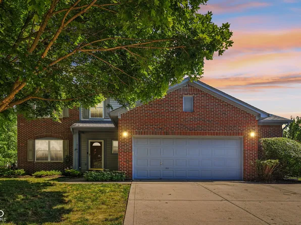 10792 Sawgrass Dr, Fishers, IN 46037