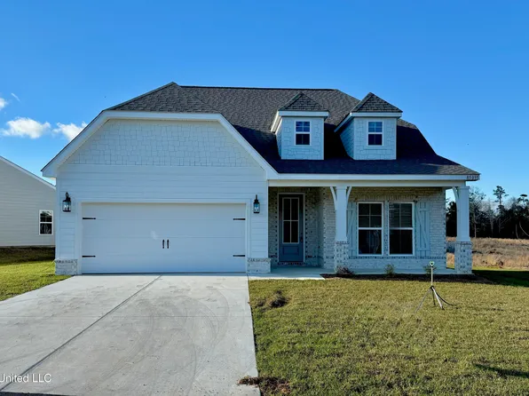 85035 Pohaku Dr, Diamondhead, MS 39525