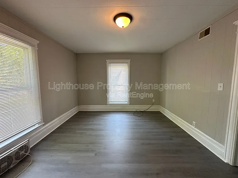 43 McKinley Ave S — Photo 6