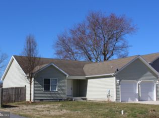 24 Kent Ave, Felton, DE 19943