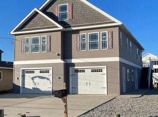 14 W Hudson Dr, Little Egg Harbor, NJ 08087