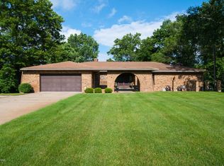 8244 Lake Vista Dr, Richland, MI 49083