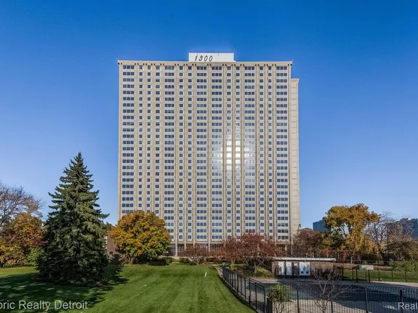 1300 E Lafayette St APT 2308, Detroit, MI 48207