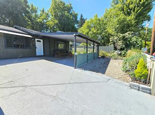 6830 N Columbia Blvd, Portland, OR 97203