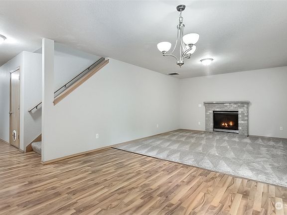 2nd image of 4618 Kapalea Way SE