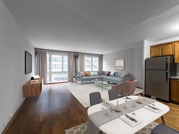 2nd image of 2800 N Lake Shore Dr APT 701
