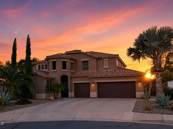 2878 S COTTONWOOD Drive, Gilbert, AZ 85295