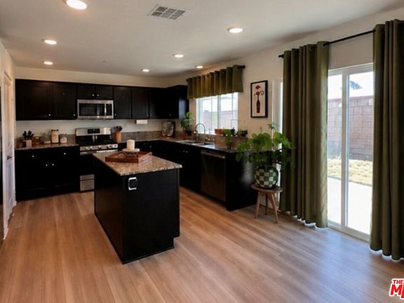 5th image of 1122 Rockcress Ln