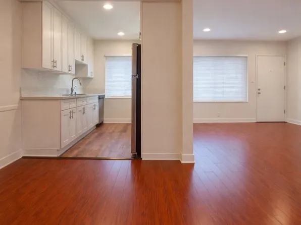 Spaulding, 7731-7737 Romaine St #7, Los Angeles, CA 90046