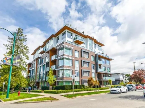 487 W 26th Ave, Vancouver, BC V5Y 2J5
