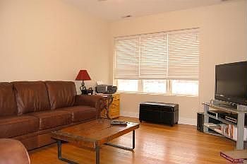 1st image of 4712 N Wolcott Ave #3