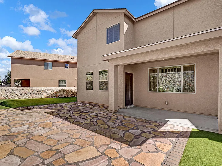 11381 S Ranch Ct — Photo 15