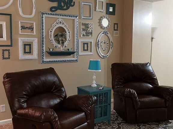 5th image of 8650 Woodbluff Ct