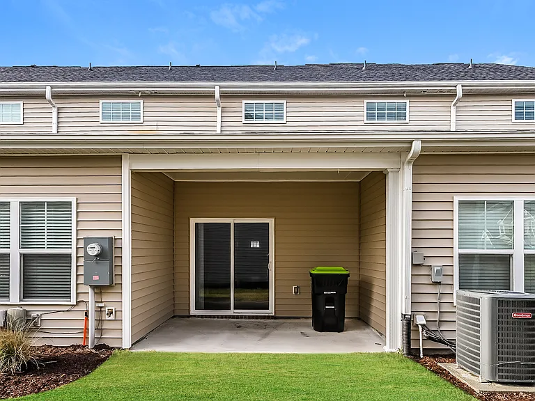 7244 Bellacroft Dr — Photo 16