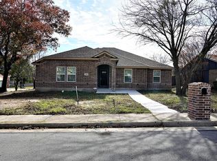 608 Faye St, Desoto, TX 75115