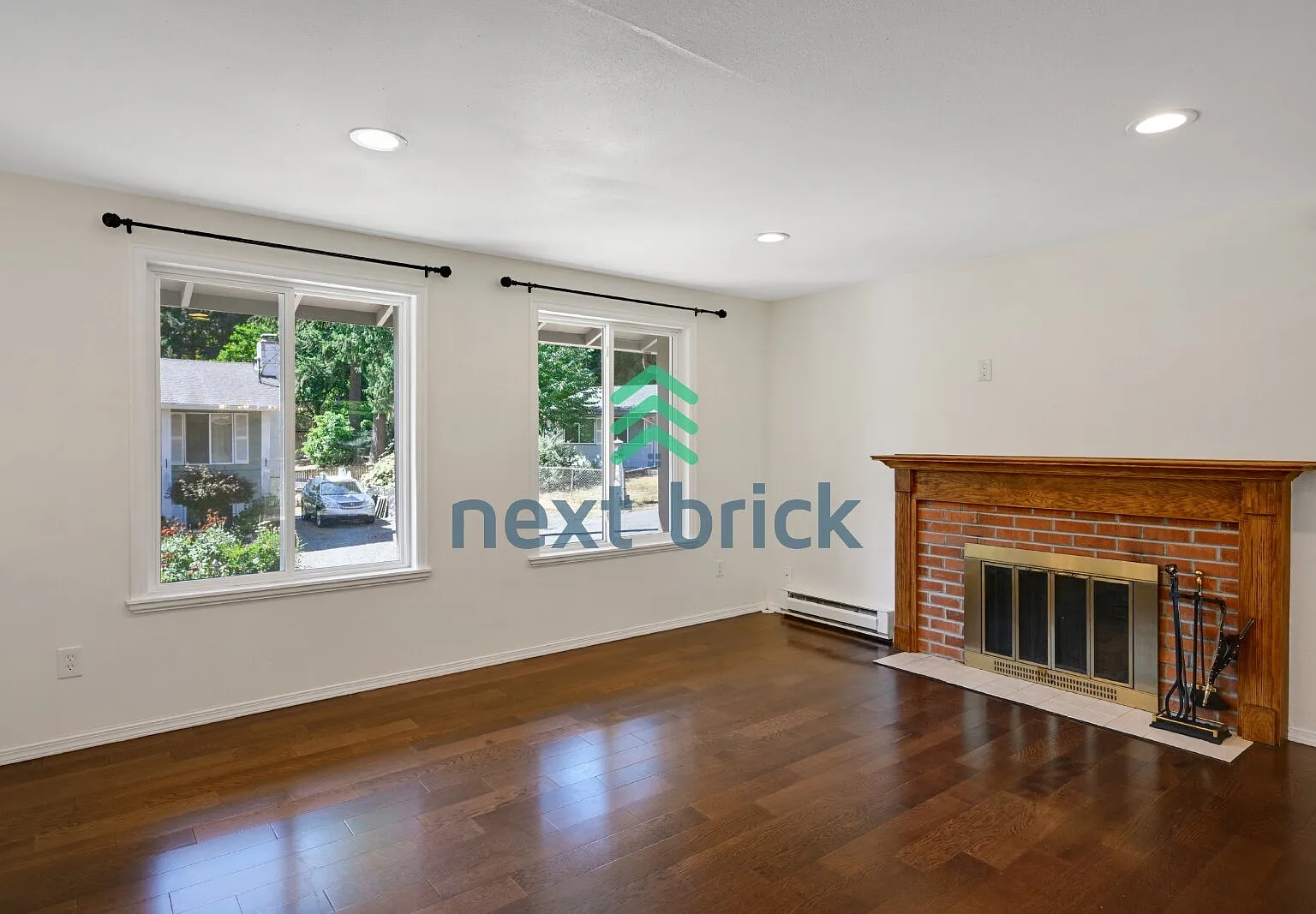 "Spacious 4-Bedroom Haven with 2.5 Baths in Everett 2,424 Sq Ft of Comfort!" — Photo 3