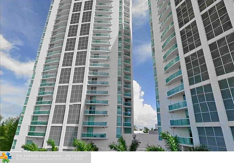 2nd image of 19400 Turnberry Way APT 712