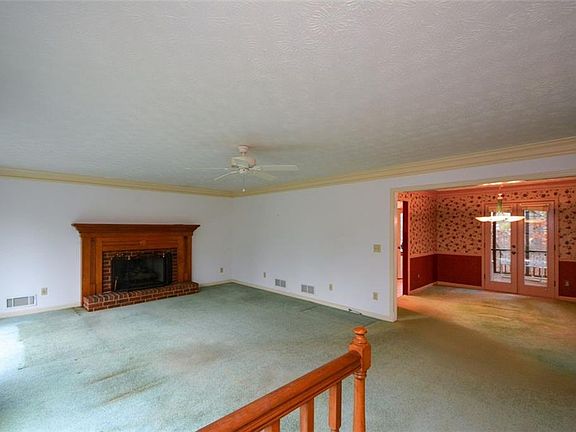 5th image of 2630 Cambridge Hills Rd