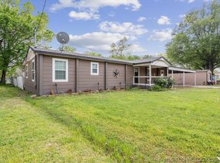 307 1st St, Mead, OK 73449