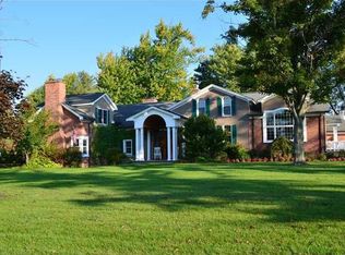 58 Schlemmer Rd, Lancaster, NY 14086