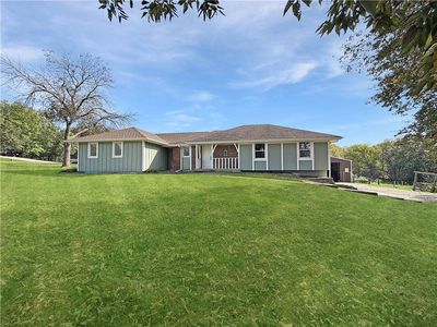 4248 Country Squire Rd, Oak Grove, MO, 64075