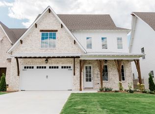 1312 S Sunnyslope Ct, Auburn, AL 36830